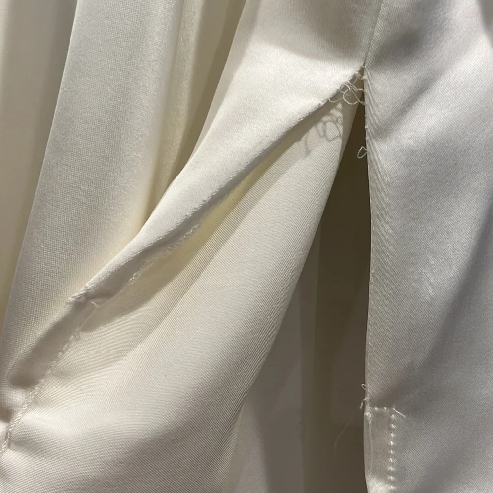 Massimo Dutti Studio tuxedo style silky oversized button up dress cream/black M - Picture 5 of 14